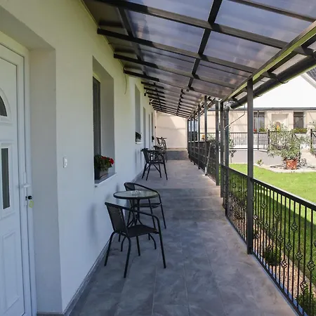 Cigandi Csaladi Panzio Cigánd