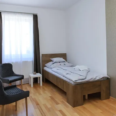 Bed & Breakfast Cigandi Csaladi Panzio Cigánd